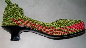crochet shoes2