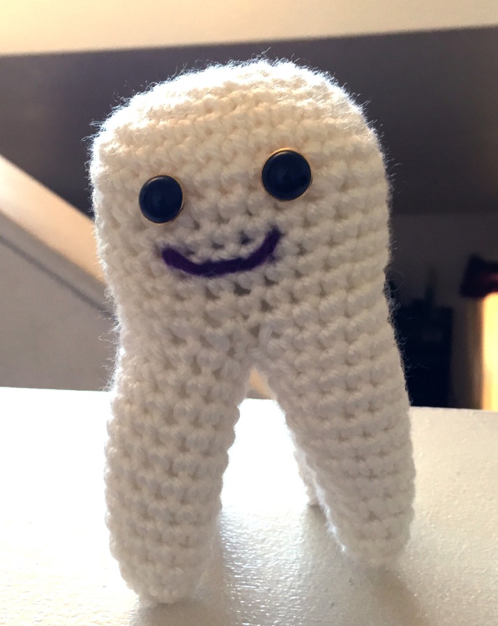 Crochet tooth